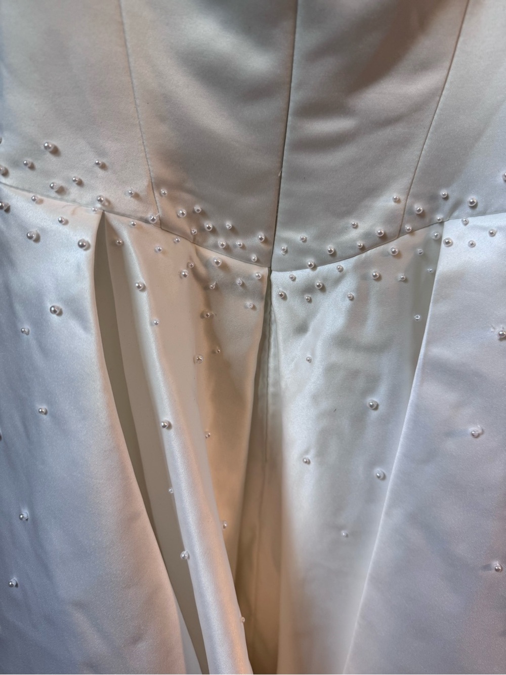 Azazie Diamond White A-Line Sweetheart Neckline Satin Dress - Picture 7 of 9